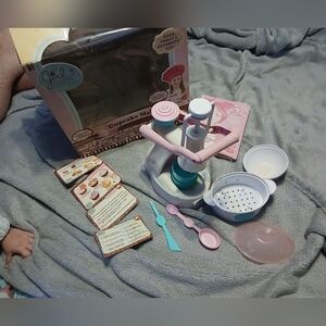 Girl Gourmet Cupcake Maker Set